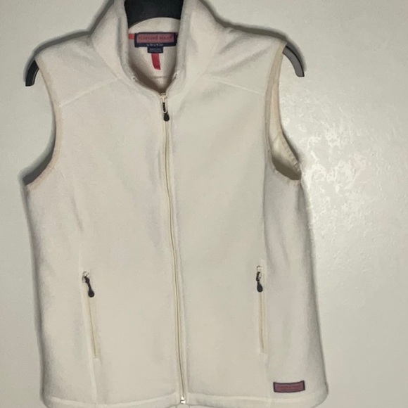 Vineyard Vines Ivory Fleece Vest - Picture 5 of 9